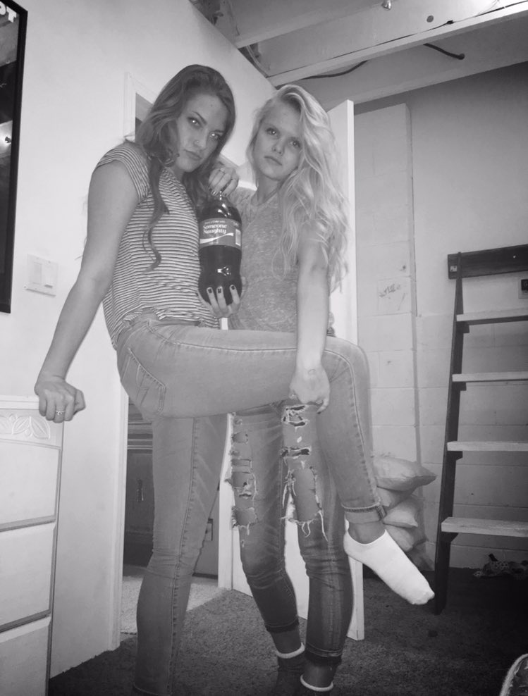 Sarah_Licow's tweet photo. Happy birthday beautiful I hope your day is freaking amazing!! I miss you like nuts 💕 @ErinEliza21 https://t.co/n9YqCgaBLE