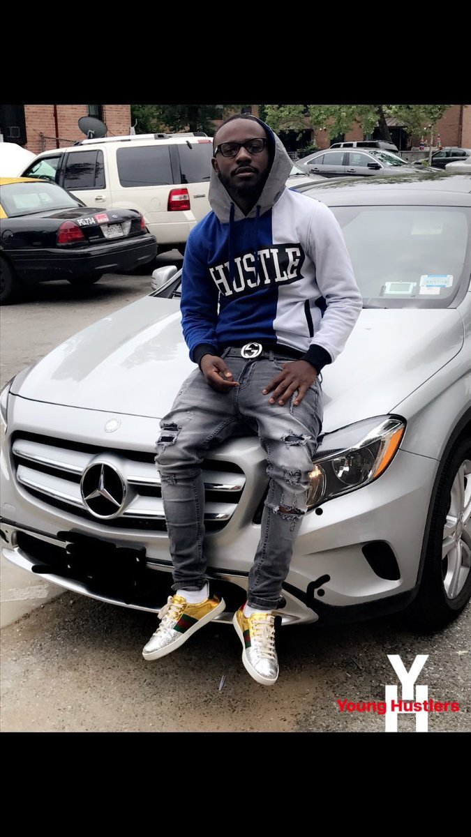 omf_boosie's tweet photo. Young Hustlers ❗️ #USmellMe THUG MOTIVATION https://t.co/7JUrj6HjUn