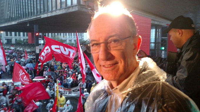 Ver imagem no Twitter