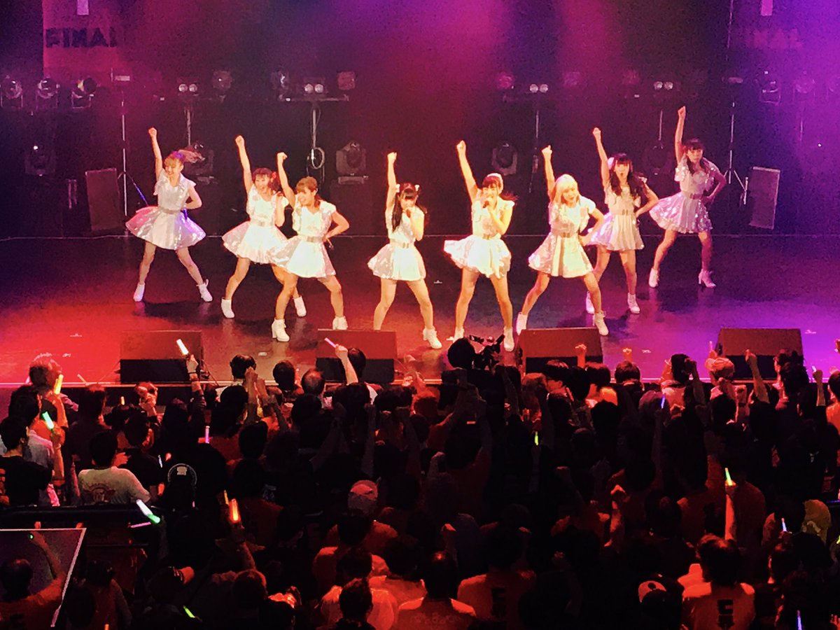 PV_stuff's tweet image. Aina
支度が遅くて、いつも後からパタパタくるあいな。
でもなんだか許せちゃうのはあいなだからだね。
アイドル意識も高くて、たまにびっくりする。辛い時も表には出さずよくがんばったね。これからも大好きなアイドルをがんばってくれること期待してるよ。ファントムでいてくれてありがとう。