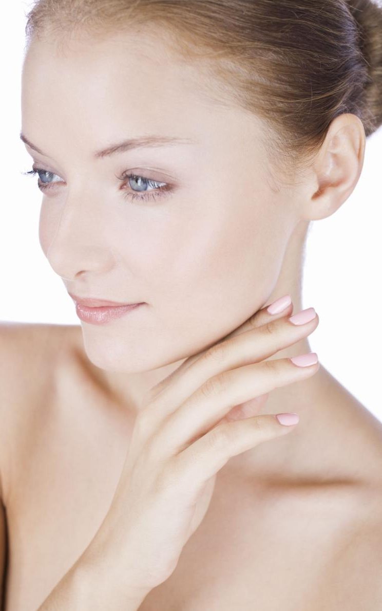 TeleFashion's tweet photo. Six steps to glowing, radiant looking skin https://t.co/zboPy1G2zo https://t.co/YtiVp5D6MO