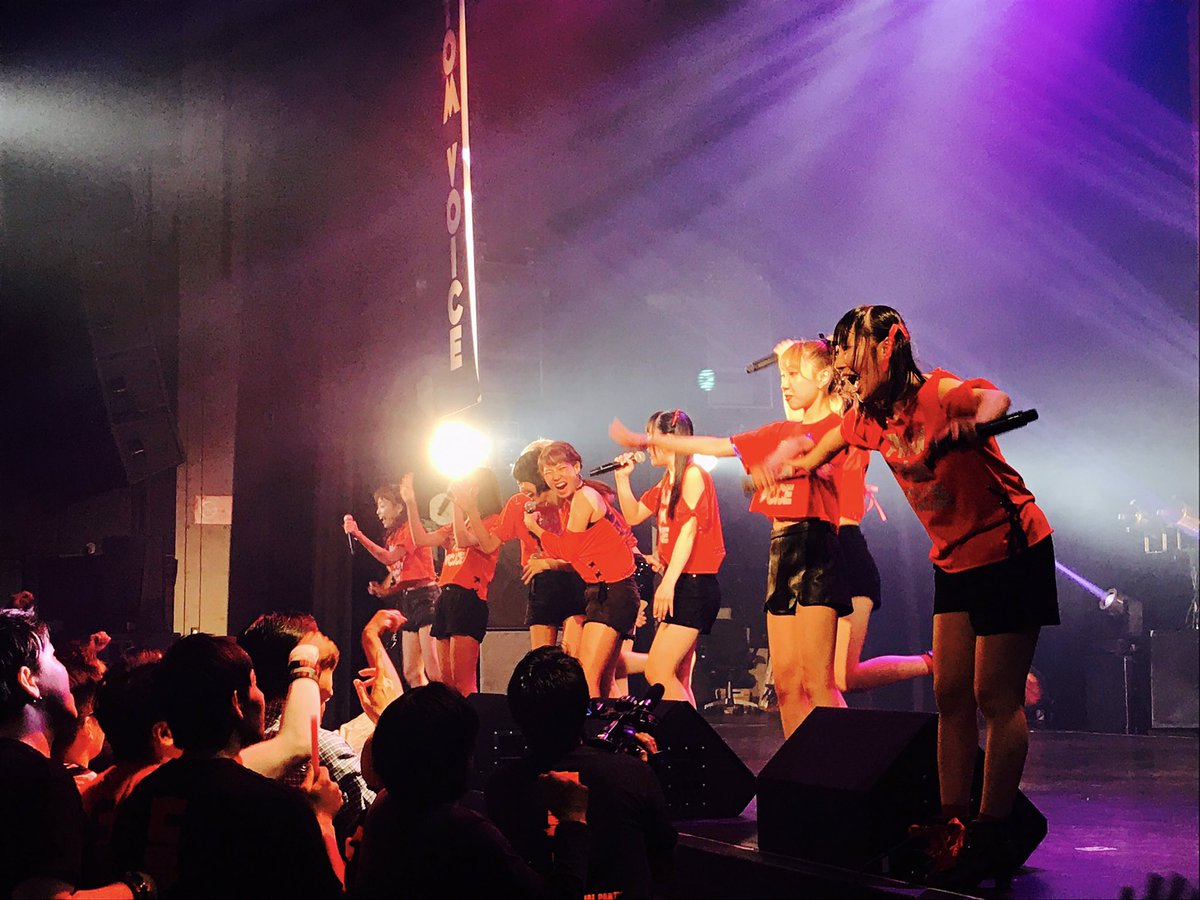 PV_stuff's tweet image. Chisa
やさしい性格ゆえにきっと色んなことに悩んだ時期もあっただろうけど、今のちさはライブ中一番目が行くくらい、しなやかでかわいくてかっこいいパフォーマンスしてるよ。
ちさのダンスは誰がみたって最高だよ。これからも自信を持ってね。
ファントムでいてくれてありがとう。