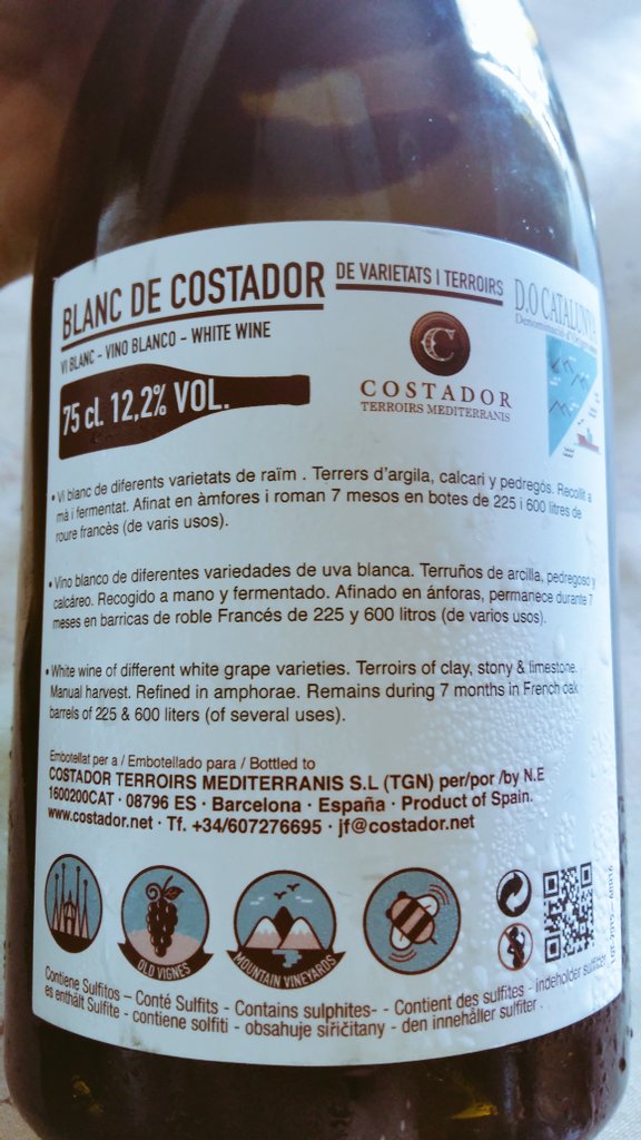 Blanc de Costador de Terroirs i arròs a la cassola😍 Que bé q treballes, Joan Franquet! Tot un món en la copa #costadorwines #DOCatalunya #vi