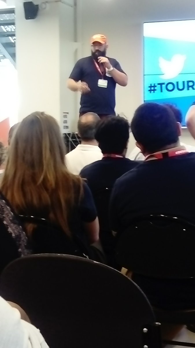 Empower_City's tweet photo. Le début du #Pitch pour @Empower_City  arrivent...😊 Notre @baptme est là pour mettre l'ambiance ! 
#Tourleans #sworleans #swtours https://t.co/ecCIFthtYF