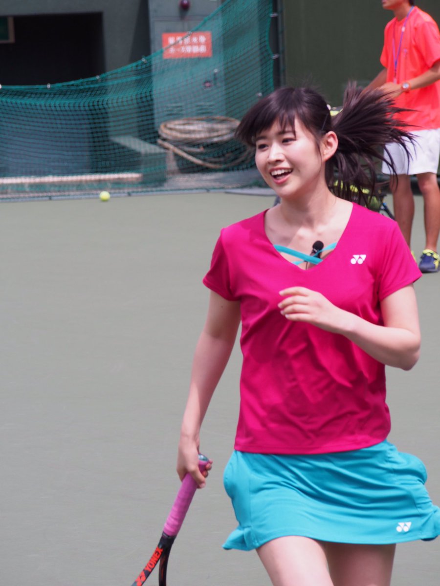 みやちゃん スポーツ女子ってかわいい 佐藤朱 靭テニスセンター テニスクリニック
