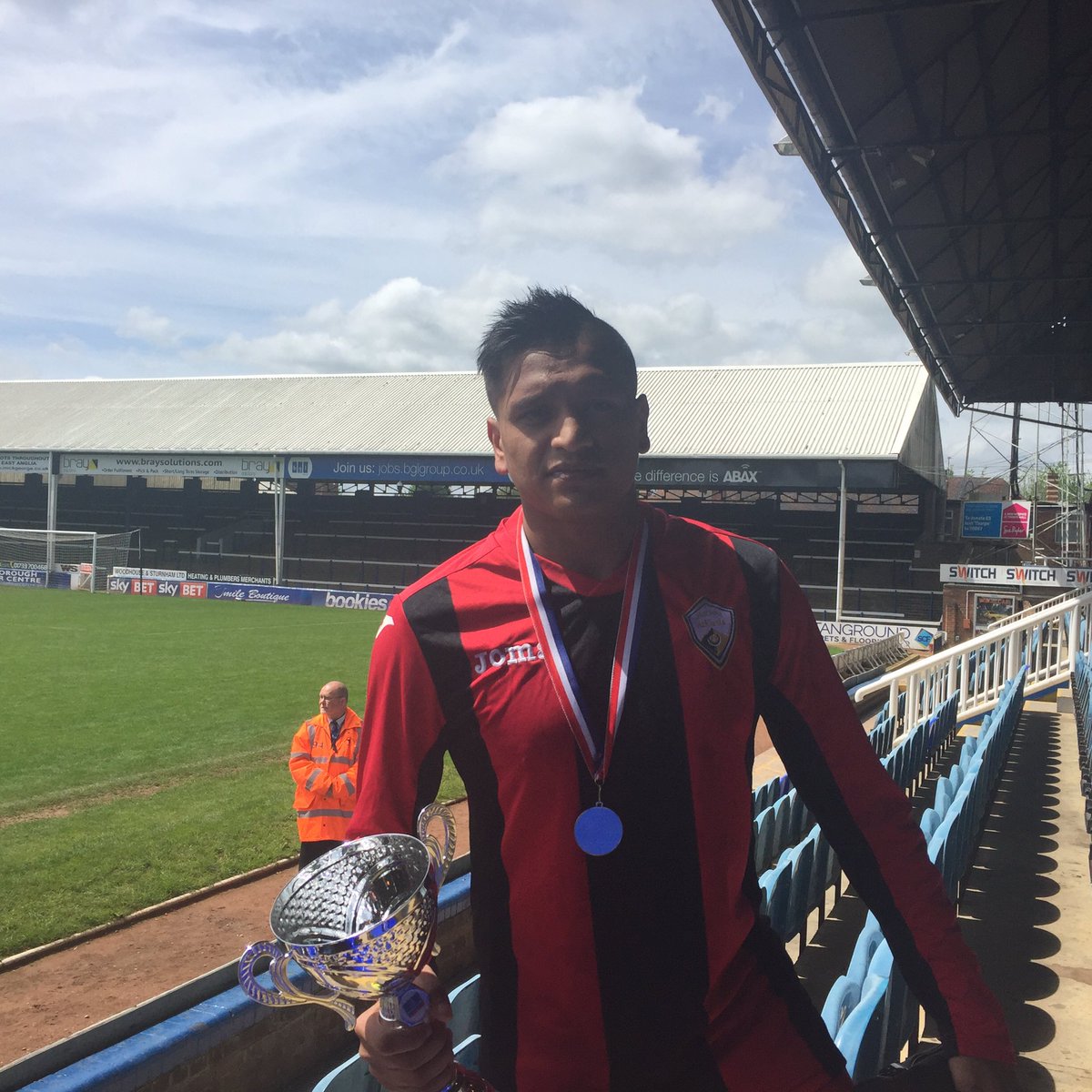 FionaShepperson's tweet photo. Superstar Ekram - fantastic morning at the Charity football match for Phoenix School! Retail the winners! 🍾👏⚽️⭐️🏆@ekram0987 @NBSEastofEng https://t.co/u2fosedc8N