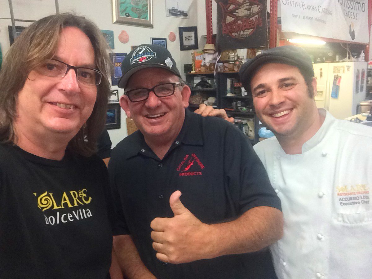 solaresandiego's tweet image. #HeartofSpring Dinner today-everything from SD - &amp;amp; outside! Here's 103lb #Opah we're cooking @ModernTimesBeer @SD_BeerAlert @ResidentBrewing