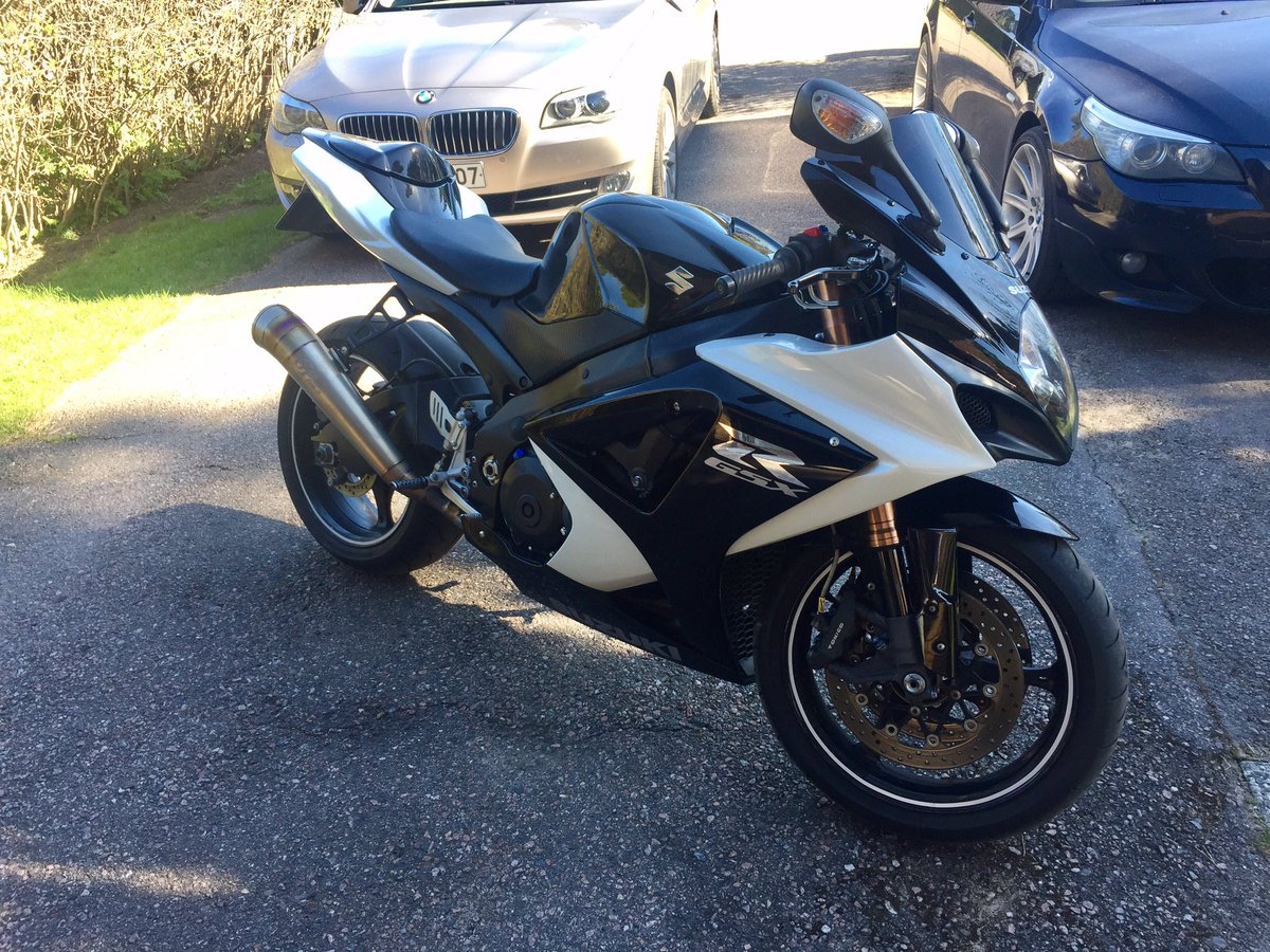 teppoaa's tweet photo. Second toy ready for the summer ☺️ #gsxr #suzuki #open1000 https://t.co/7zeNAVj465