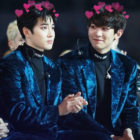 chanbaekwhearts's tweet photo. #HappySuhoDay 🐰+ 🐶 https://t.co/MhVLTHN8Bl