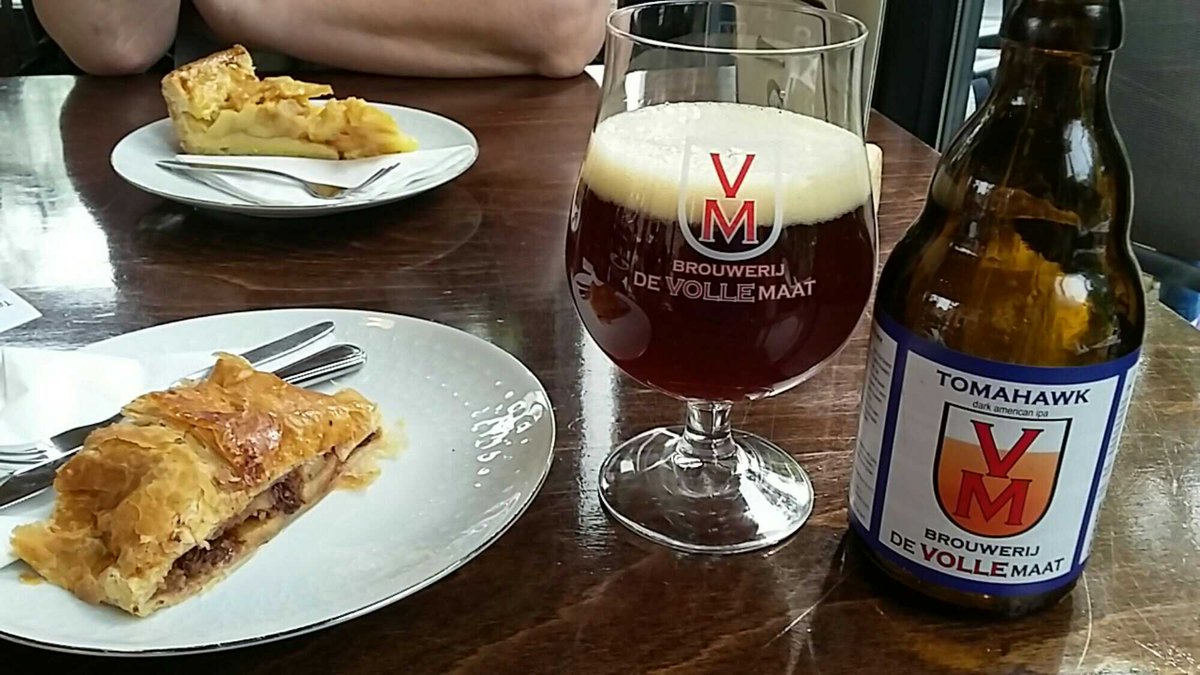 Bierista_Fred's tweet photo. #beershirtweek met mijn buik ook als @devollemaat uitgezet. Jaja, de maat is aan de volle kant https://t.co/hV2ybGwD5p