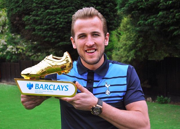 Harry Kane:

📅 Games: 30
⚽️ Goals: 29
🎩 Hattricks: 5
🚑 Out Injured: 3 Months
🏆 Golden Boot: Two Consecutive Seasons

What a player! 😎⚽️👏