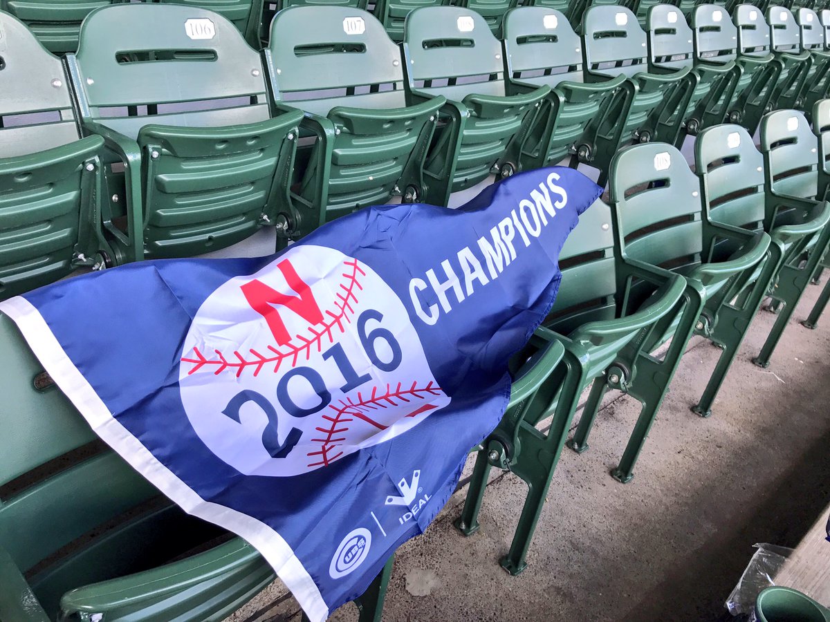 Cubs's tweet image. Up to the first 10,000 fans at today’s game can get a 2016 NL Champions Pennant brought to you by @ideal_sycamore. 💡 idea: get here early!
