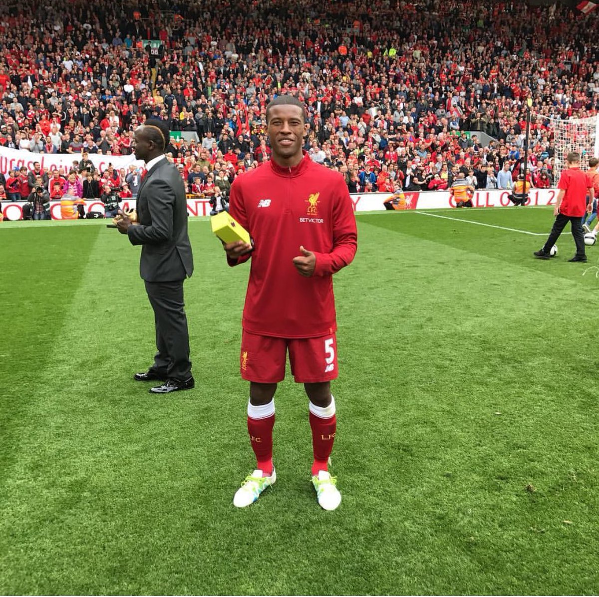 GWijnaldum's tweet photo. Perfect way to end the PL season!! Thank you for the support 🙏🏾❤@ChampionsLeague i see you 🤙🏾😜#YWNA 🔴🔴 https://t.co/96EgjUe1N8