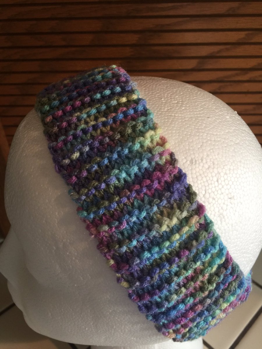laura_metheney's tweet photo. Spring headband #1 available in my Etsy shop @Lunagaiaknits.
#Lunagaiaknits, #knitheadbands, #etsyfinds, #etsyseller, #knittersoftheworld https://t.co/g9cOWXbEPN