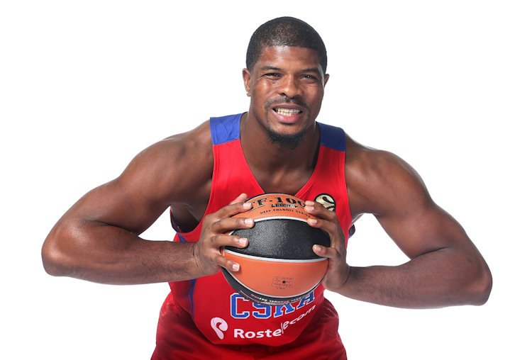EuroleagueGurus's tweet photo. With a defensive board at the start of 4th quarter, @SirHines moves into 4th place all-time in Final Four history with 54 rebounds #RMBCSK https://t.co/LHEZ7iEXpc