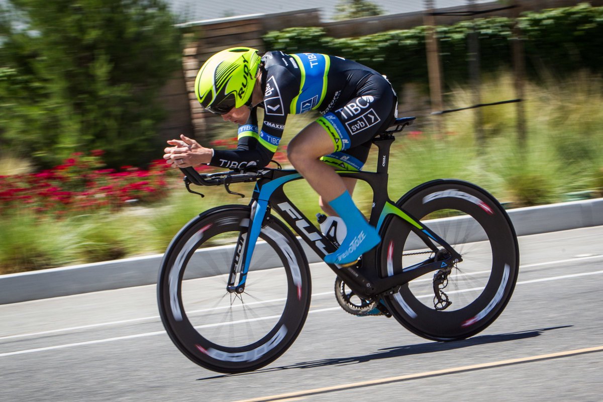 team_TS_TTT's tweet image. On her way to winning UCI #ChronoGatineau Time Trial! Go @LollyIsLauren!! @FujiBikes #norcomstraight #edcoadvantage @GPCycliste @photogjono