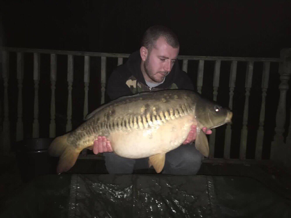 stinky_stuff's tweet image. Martin West Pulling them in on #StinkyStuff Bubblegum Cream. Get on it!!