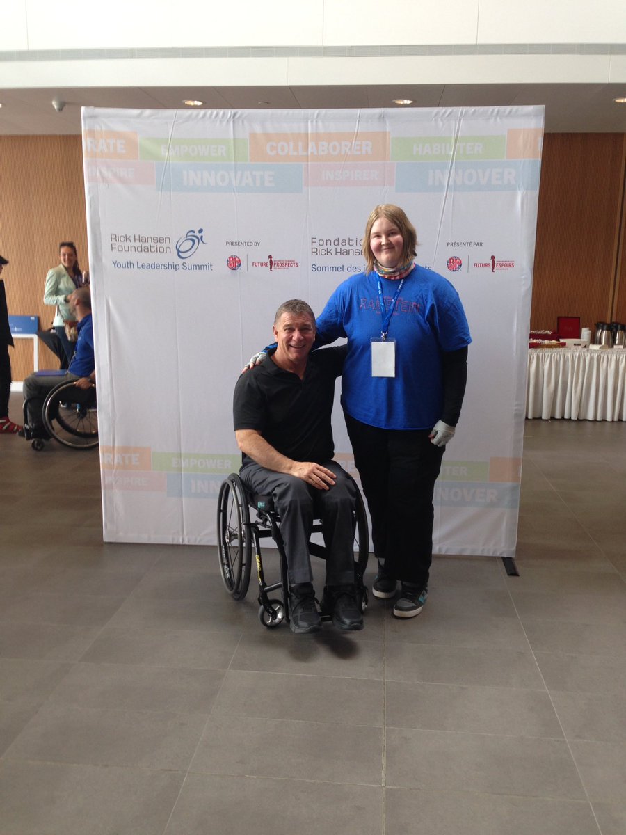 ggalexis12's tweet photo. It was my honour to meet Rick Hansen today. So inspiring. @RickHansenFdn #RHFYLS https://t.co/eNo2RPaUpJ