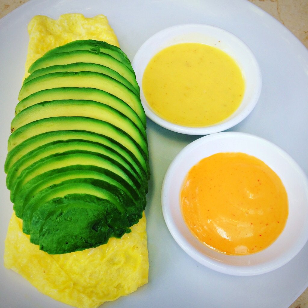 Throwback to last Sunday's #brunch <a href="/TheDistrictByHA/">The District by HA</a> #crab #omelette