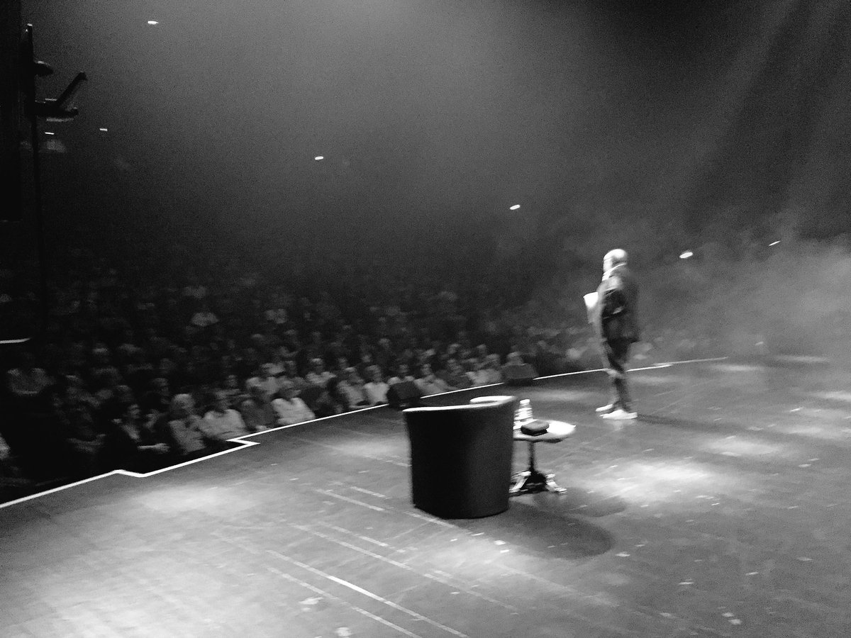 BernardMabille's tweet photo. Merci le @CongresFuturo ! 🙏😊 Et demain soir c'est le @ThAntoineOff 😉 #bmdltap https://t.co/qQdk4ueELN