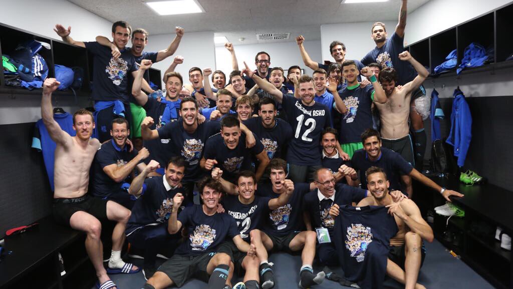 illarra4's tweet photo. EUROPA!!! ✈️ https://t.co/wJXQGm1MAG