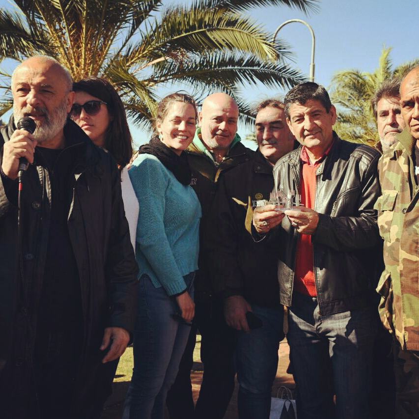 lugaresysabores's tweet photo. Se realiza la entrega de distinciones en el cierre de la #SGR2017. Una jornada a puro sol y cocina en La Pérgola. @SemanaGR https://t.co/SaymXOloke