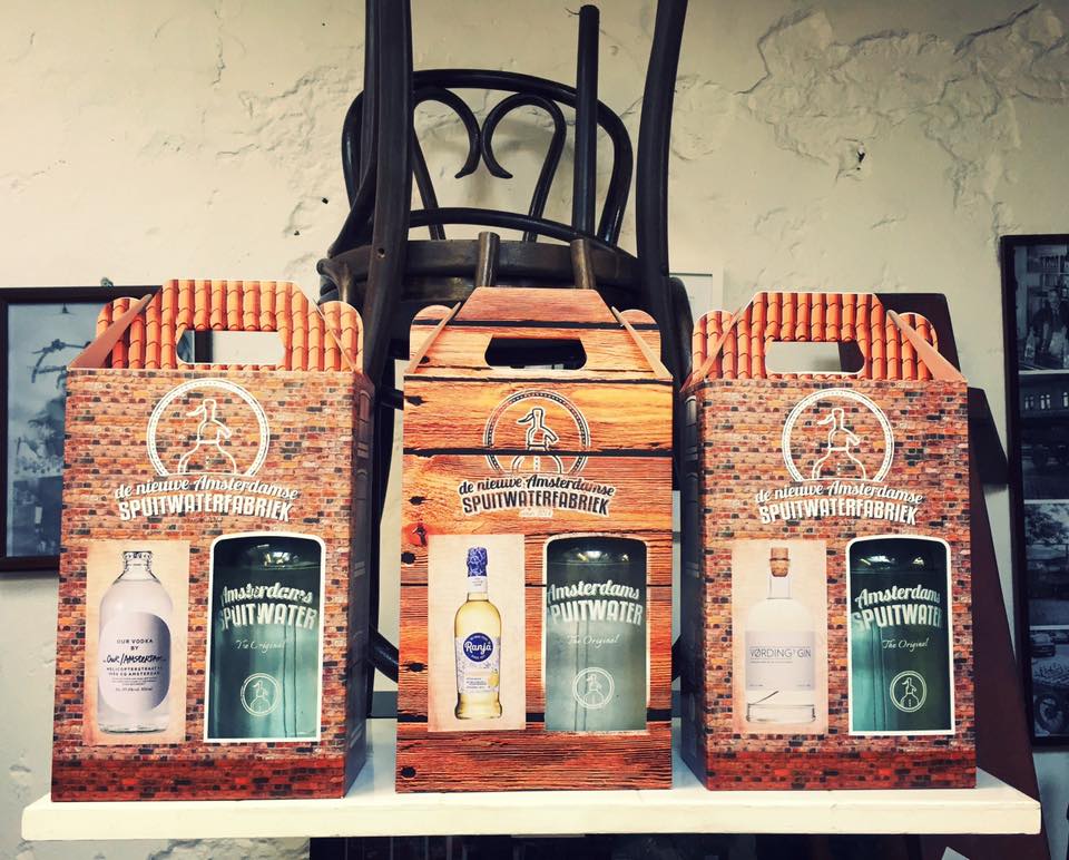 Excellent pairing in a box!  Thanks <a href="/AMS_spuitwater/">AmsterdamsSpuitwater</a> 🙂
Available at the Westerstraat 145 location.