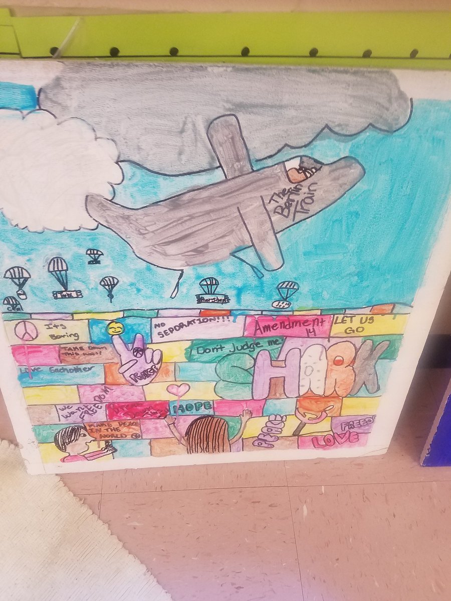 SeeverM's tweet photo. #endofyearcreations....a ceiling tile to display my students research...the A in STEAM https://t.co/cG4gdhqlX2