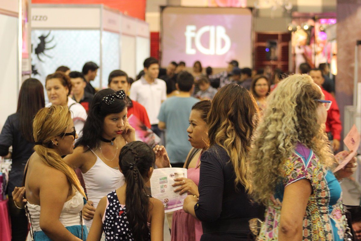 ECIBVeracruz's tweet photo. ¡Nuestros congresitas están disfrutando al máximo de #ECIB2017! https://t.co/Xyn0eOkdH2