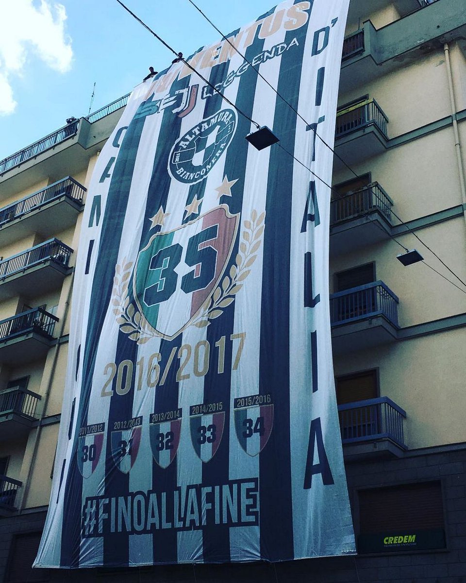 GaeGri92's tweet photo. #finoallafine #le6eng #leggenda #juve #Juventus #altamura #scudetto #35 #bianconero #le6enda #campioni #altamurabianconera #forzajuve https://t.co/Qgltcc90Bw