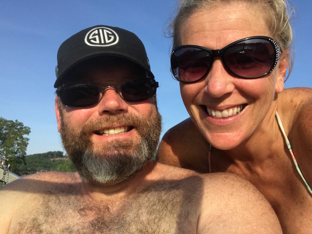 pj_bush's tweet photo. We had fun at the lake! Back to reality @bushmansgirls #lakelife #workstinks https://t.co/dXDA5kH44q
