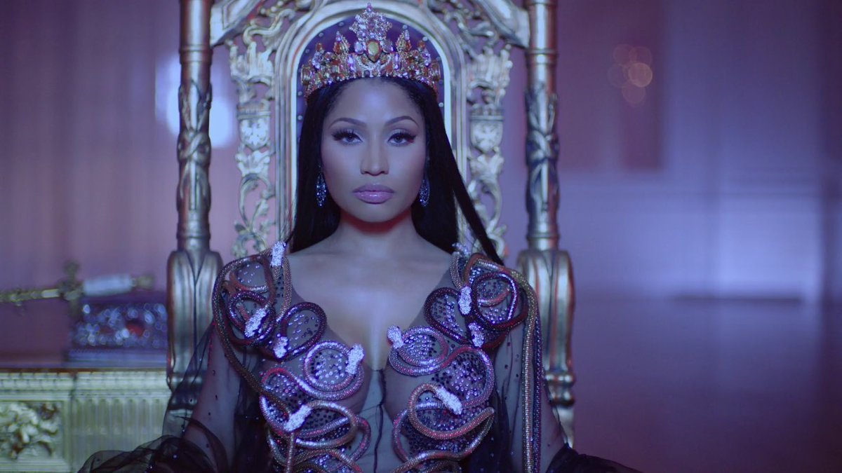 Minajnc's tweet photo. #NickiBBMAs 👑 https://t.co/y39ZPc9B1Q