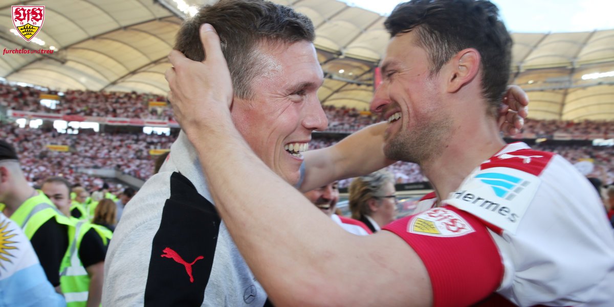 ii3358's tweet photo. رسمياً، شتوتغارت بطل ألمانيا للدرجة الثانية لموسم 2016/17  !

#VFB #VfBStuttgart https://t.co/tDaeT26cyY