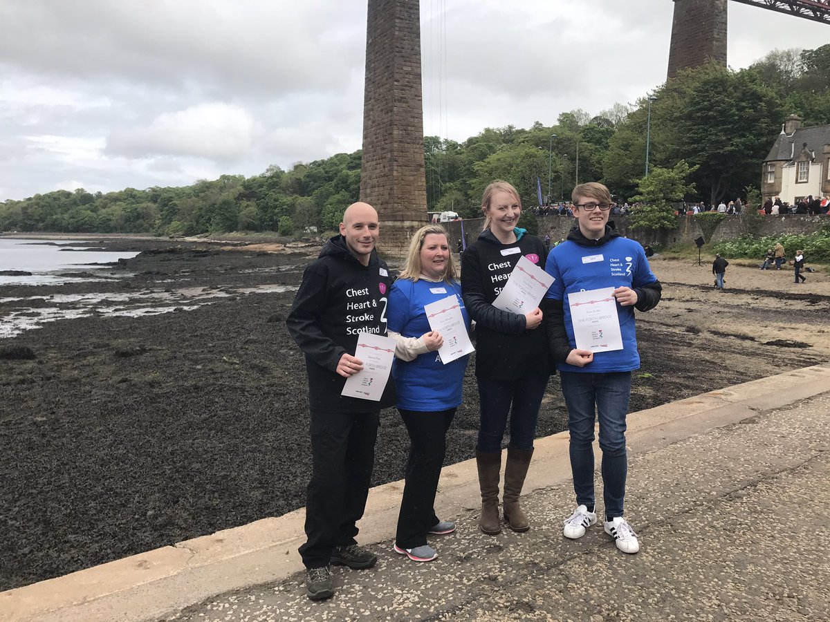 rayayf81's tweet photo. @CHSScotland a great fun day out! And all for a great charity! #charity #Scotland #abseil #family #forthbridge @STVEdinburgh @ScotsMagazine https://t.co/ddEt4hVdB6