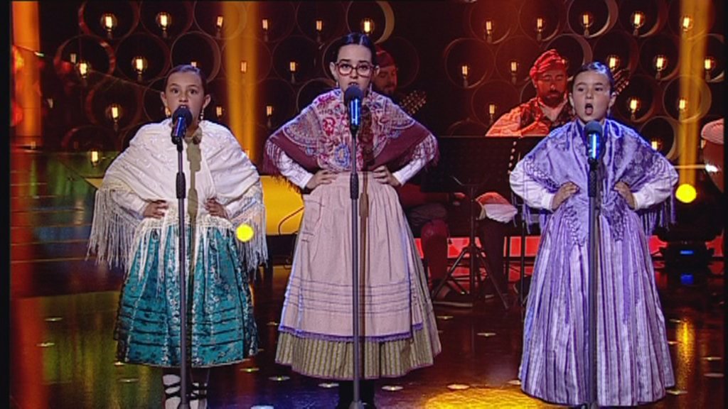 aragontv's tweet photo. Un llamamiento a  gran parte de los profesores de canto de jota de Aragón consiguió un programa lleno de historias. @PosadaAlmasATV 21:20h https://t.co/SKAF5pMSue