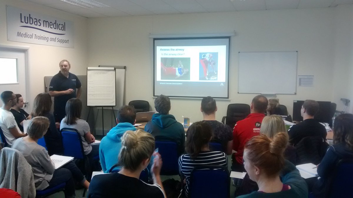 Lubasmedical's tweet image. Day 2 on the #sportstrauma course #playerassessment #DRABCDE