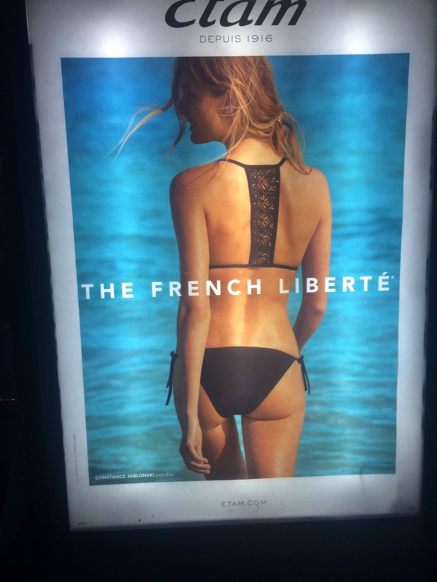 Youssefbarcaa's tweet photo. "FRENCH LIBERTÉ" https://t.co/zcMN7hhThb