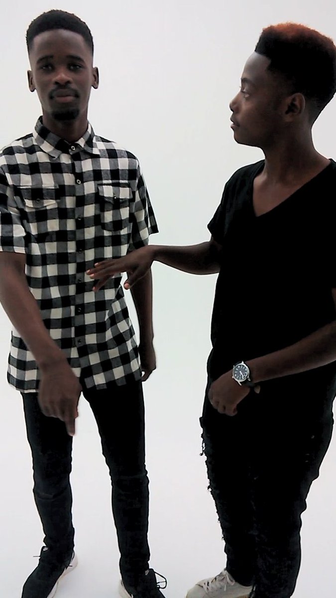 younghustlersSA's tweet photo. #Tellemwecumingup!!..#HellaNice all the way from the #Bottom
#WeSlay. https://t.co/reFiCP8O9s