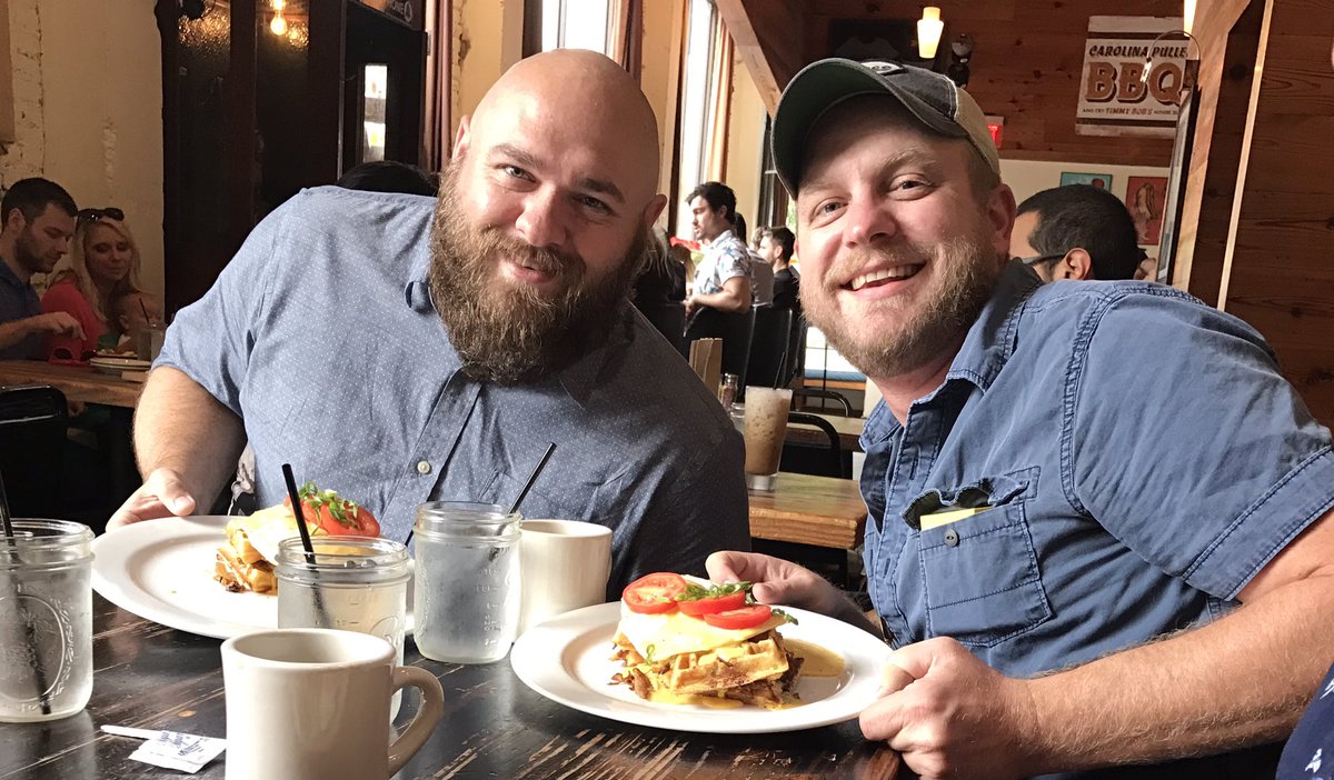 TMaTAcast's tweet photo. Krit &amp; Ed even order the same food IRL. #DnD5E #TMaTA #FrankAustin https://t.co/dYq7vVG6g2