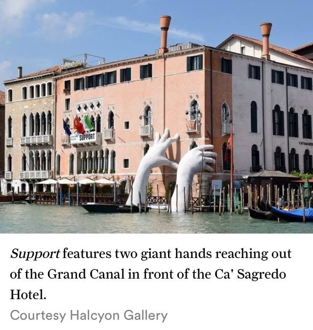 The beauty of #hands reaching from water to denounce #climatechange by Lorenzo Quinn streetartnews.net/2017/05/lorenz… #VeniceBiennale2017 👐🏼#art
