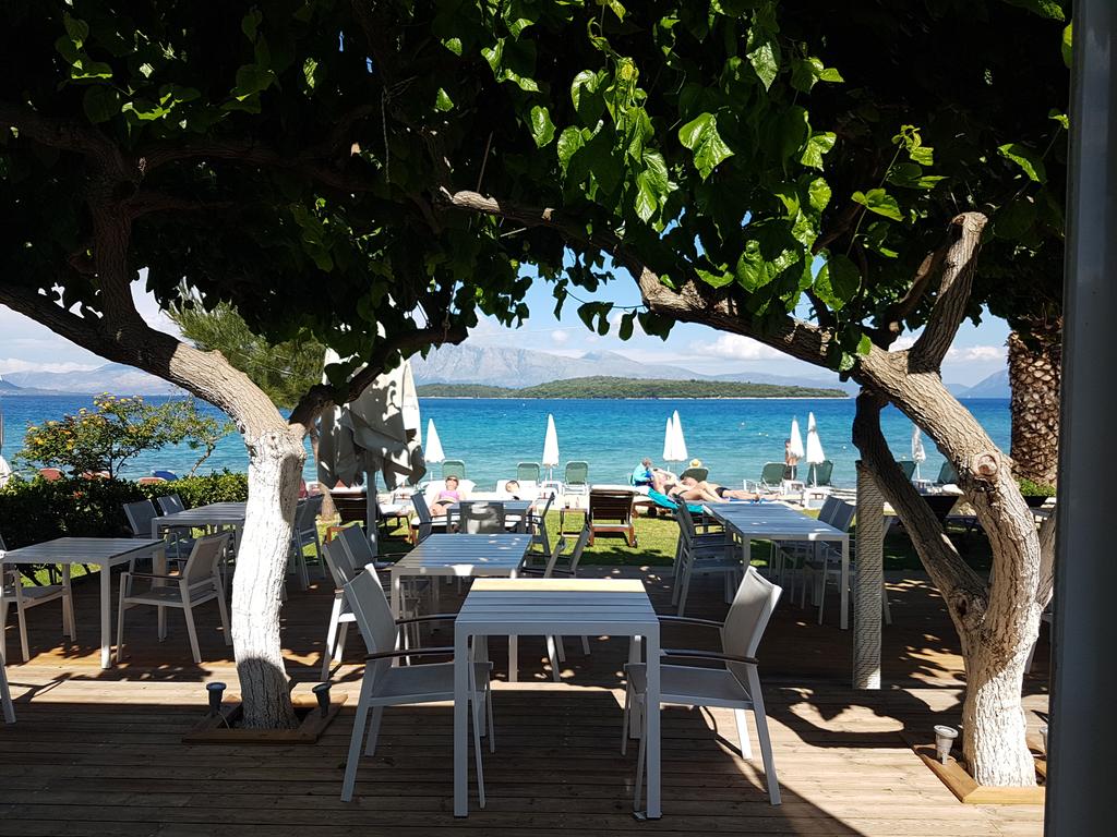 JaneLedsom's tweet photo. @seasons_sitcom @hannahbritland safely here! #filming #sitcom #onlocation #seasons #toughgig #levkas #yassoo #greece #welcome #mwah 😚 https://t.co/ae6GyjcJFV