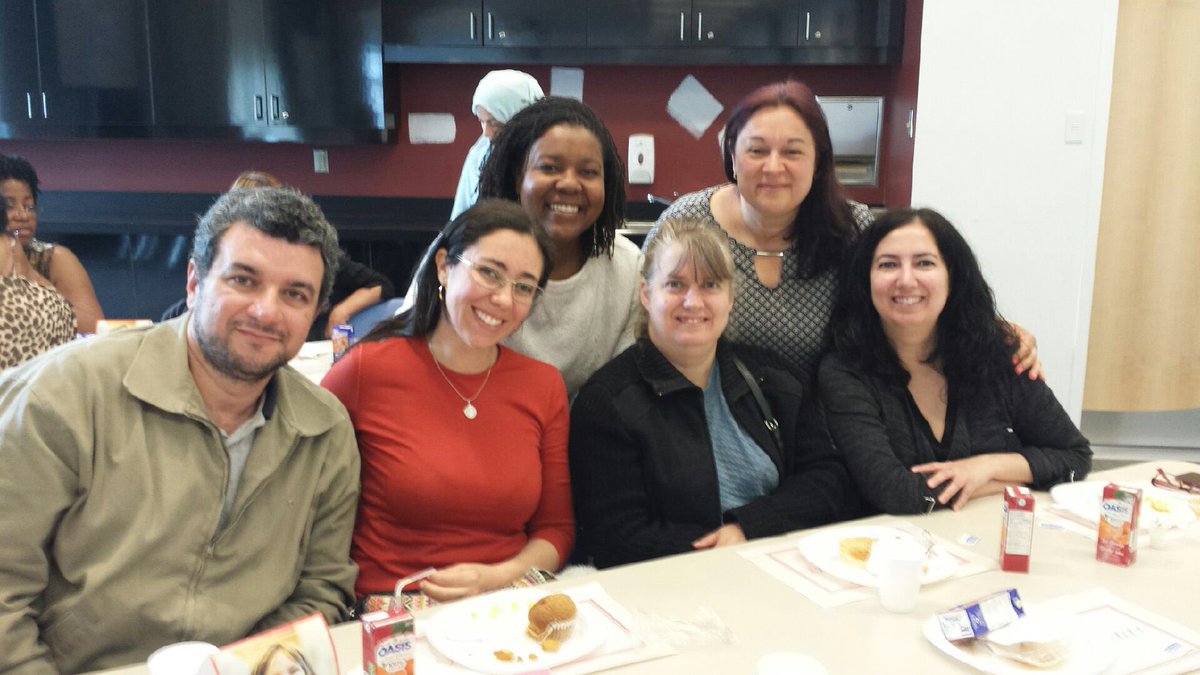 Thank you to <a href="/BreakfastCanada/">Breakfast Club of Canada</a> <a href="/ClubDejeuner/">Club des petits déjeuners</a> for hosting this morning's breakfast for our volunteers. #alimentezleuravenir #fueltheirfuture