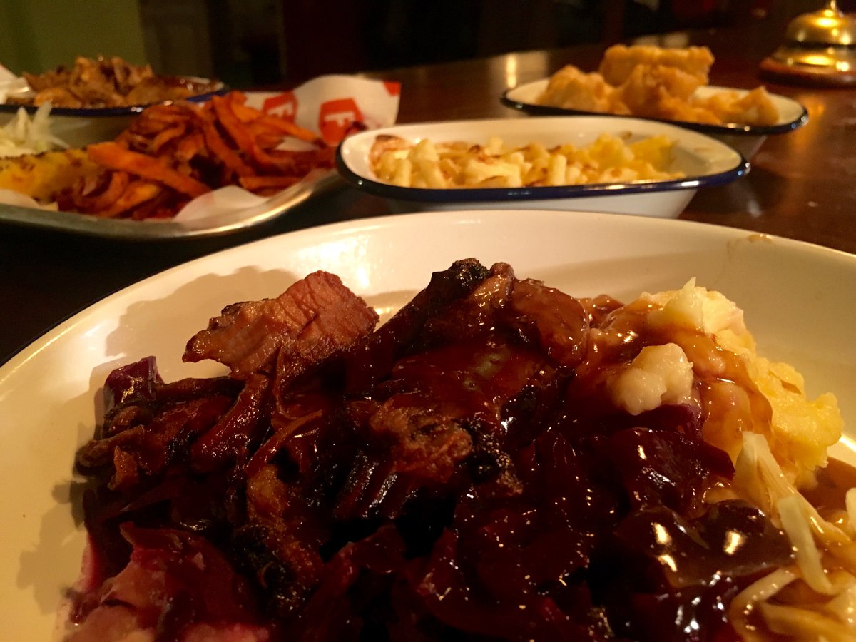 Gingeybites's tweet image. Did you miss this?  @fenwayslough: the new bar &amp;amp; #smokehouse in #Loughborough from the guys behind @AllOrangeTree 🍖ow.ly/Wyod30bbqn4