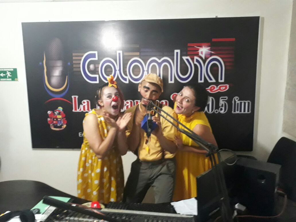 ftc_omega's tweet image. #Circopolis se tomó los micrófonos de @emisoraejercito La Macarena #Meta invitando a los jóvenes a ocupar su tiempo libre haciendo teatro