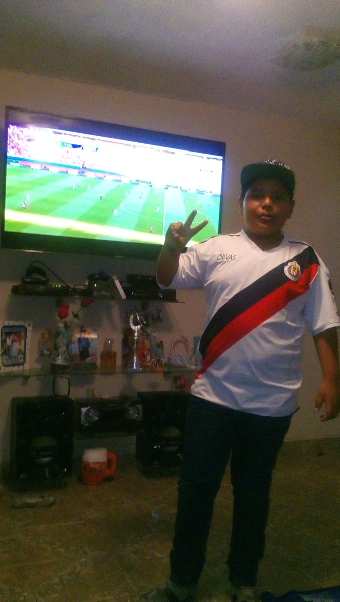 200Susanch's tweet photo. @tdn_twit #ChivasEnTDN  vamos rebaño yo Apollo desde CDMX https://t.co/QsiLY5V9Ue