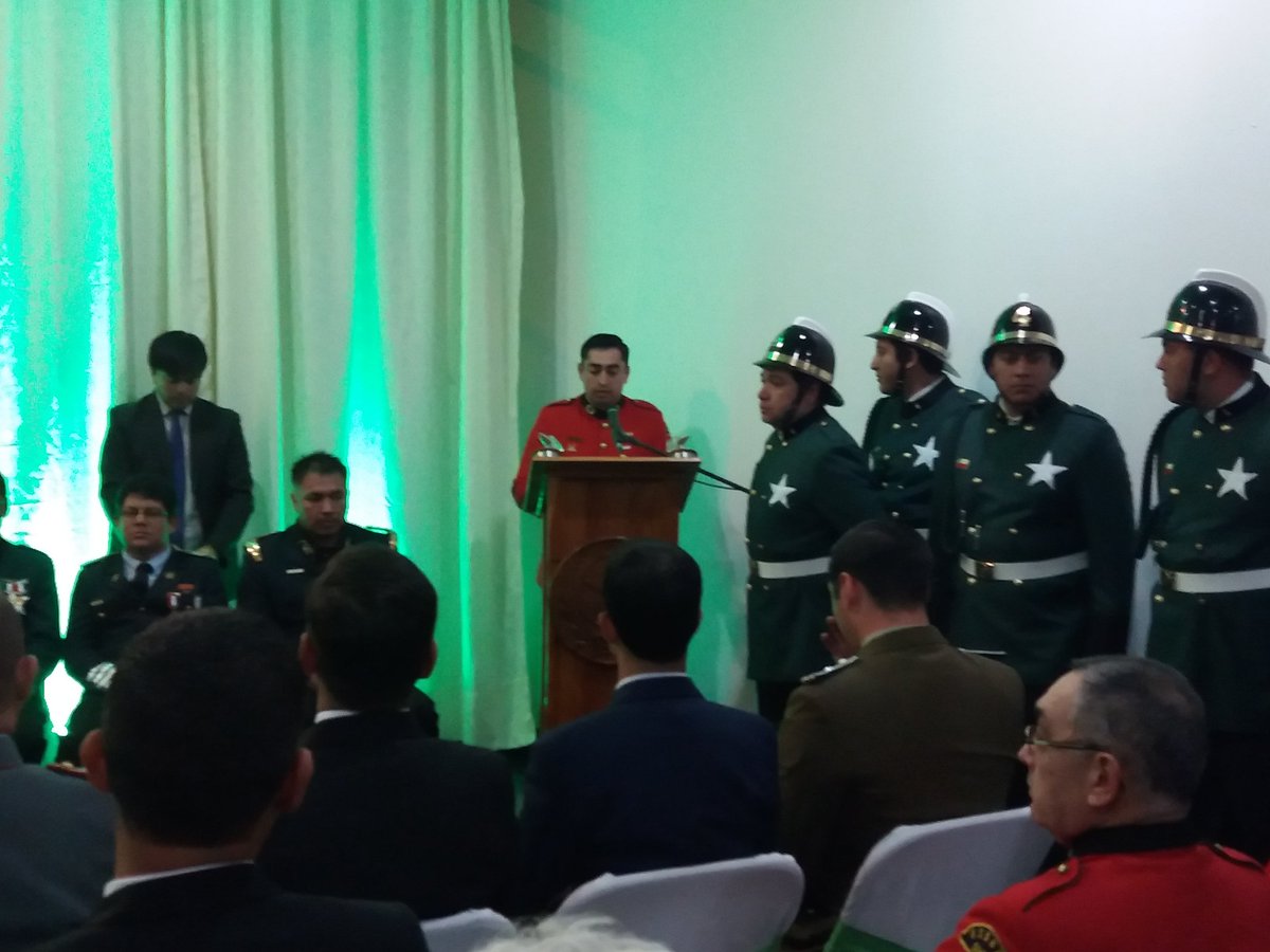 BombaPrat's tweet photo. Teniente 1ro. Jorge Pérez C. del Cuerpo de Bomberos de #Osorno @Bomberos_Osorno y hermano de Vol. Cristian Pérez Coronado toma la palabra https://t.co/nPPlCpeWBS