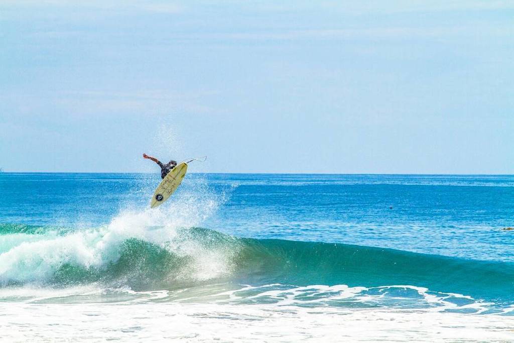 Sunday funday 😃 Photo by @tylerkitzman. #deepsurfmag instagram.com/p/BUX4mRjhycx/