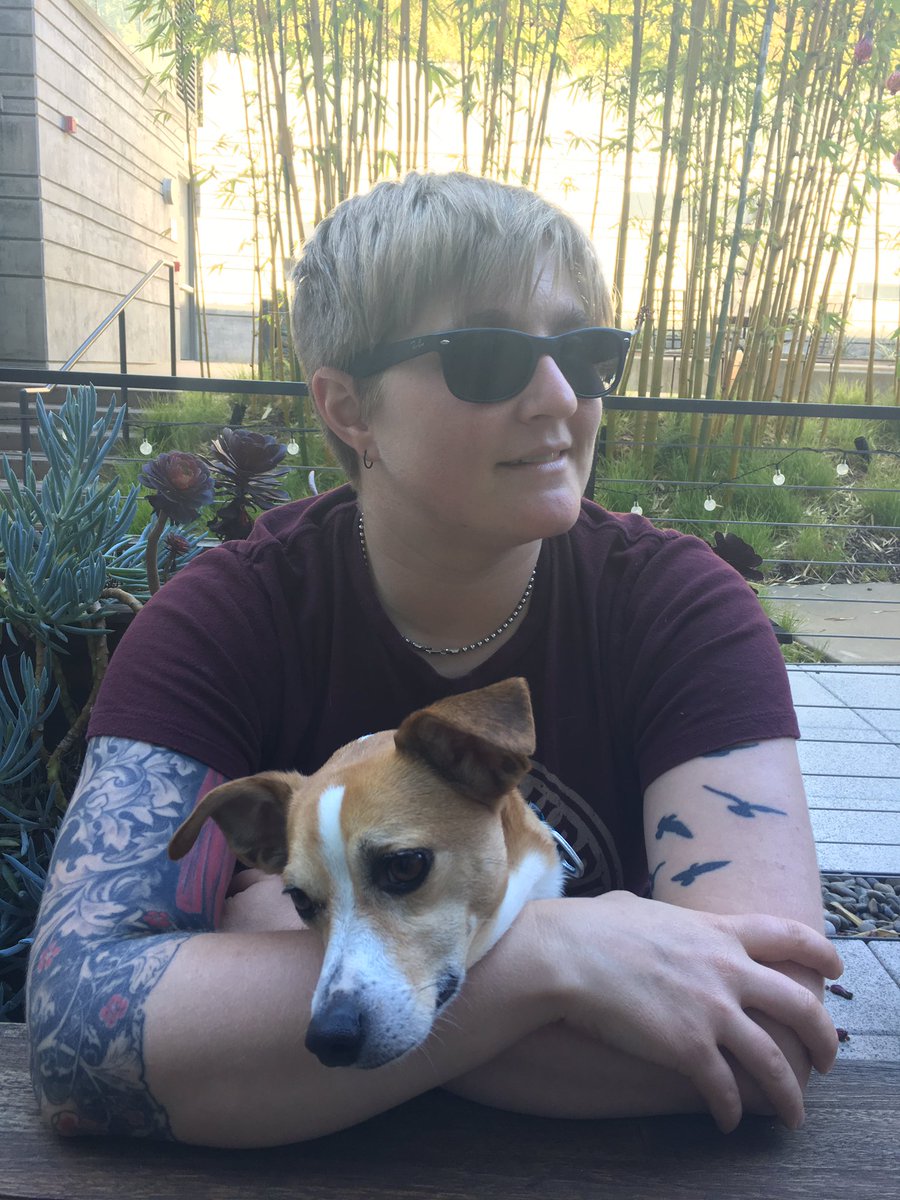 macshawthedog's tweet photo. Yay! @allisonacs is home! https://t.co/qgDmvjvh0Y