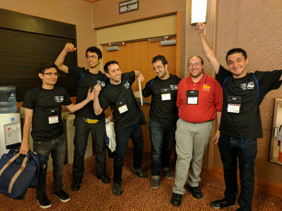 erfanafre's tweet photo. Hooray!
#QuestBadge #ICPC2017 https://t.co/7SOpLxLKsE