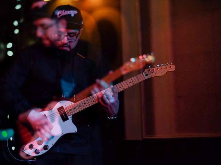 Coyotemanband's tweet photo. What a night! Thank you to @QuenchersSaloon @SonsOfRaMusic #conflux and #faade
📸: Josh Dagenais
#coyoteman #chicago #instrumental #metal https://t.co/BxN60JpreI